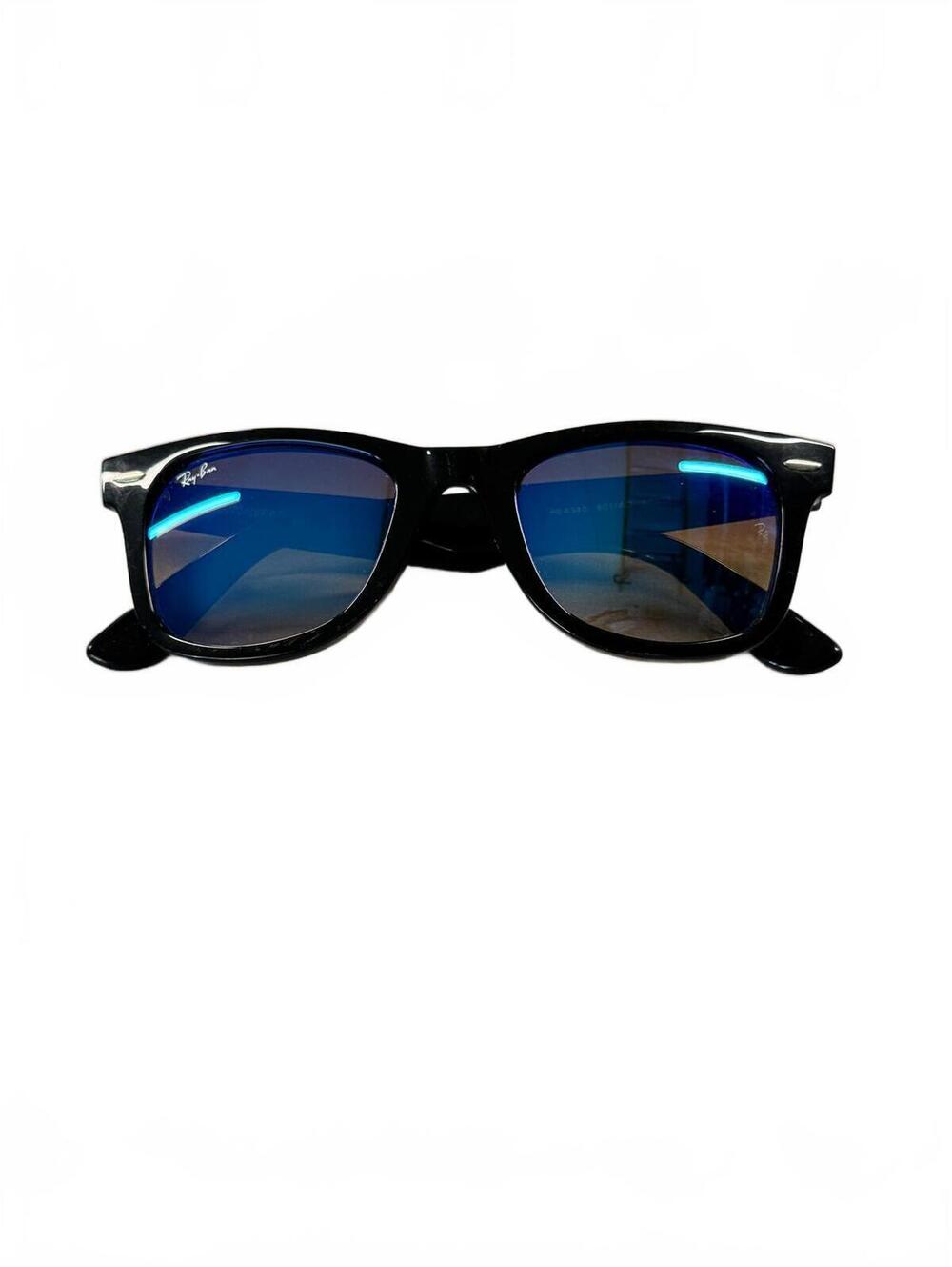 Ray-Ban | 50-22-150 | Wayfarer Sunglasses Polarized